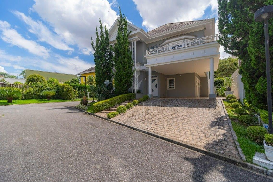 Casa em Condomínio Fechado - Oportunidade Imperdível na região...