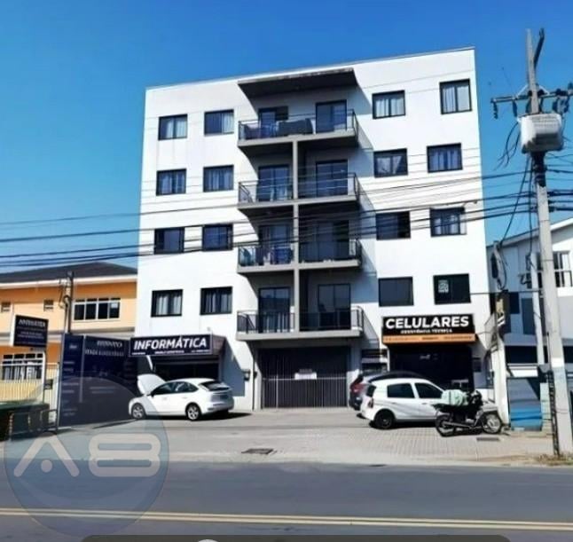 Apartamento espaçoso no centro de Pinhais com 3 quartos, varan...