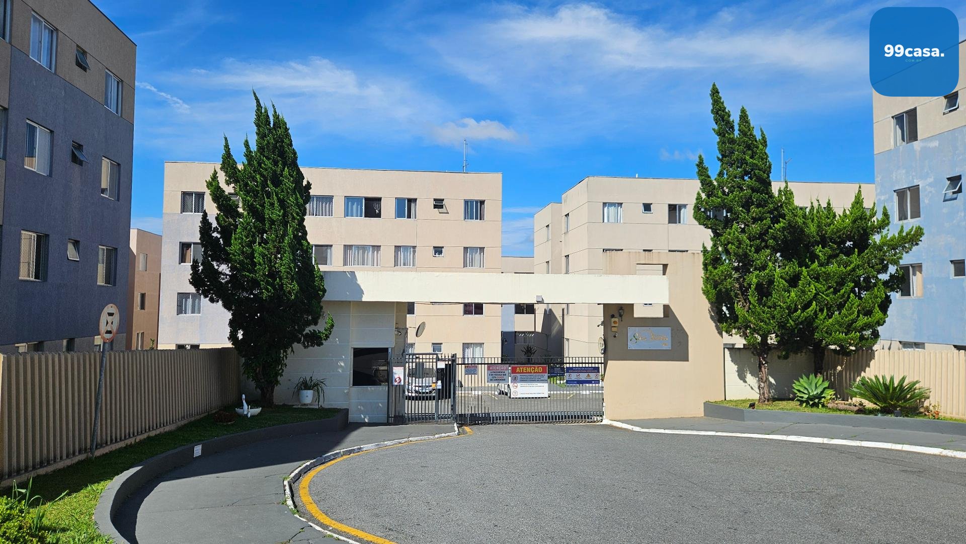 Apartamento 3 Quartos no Centro de Araucária com Condomínio Co...