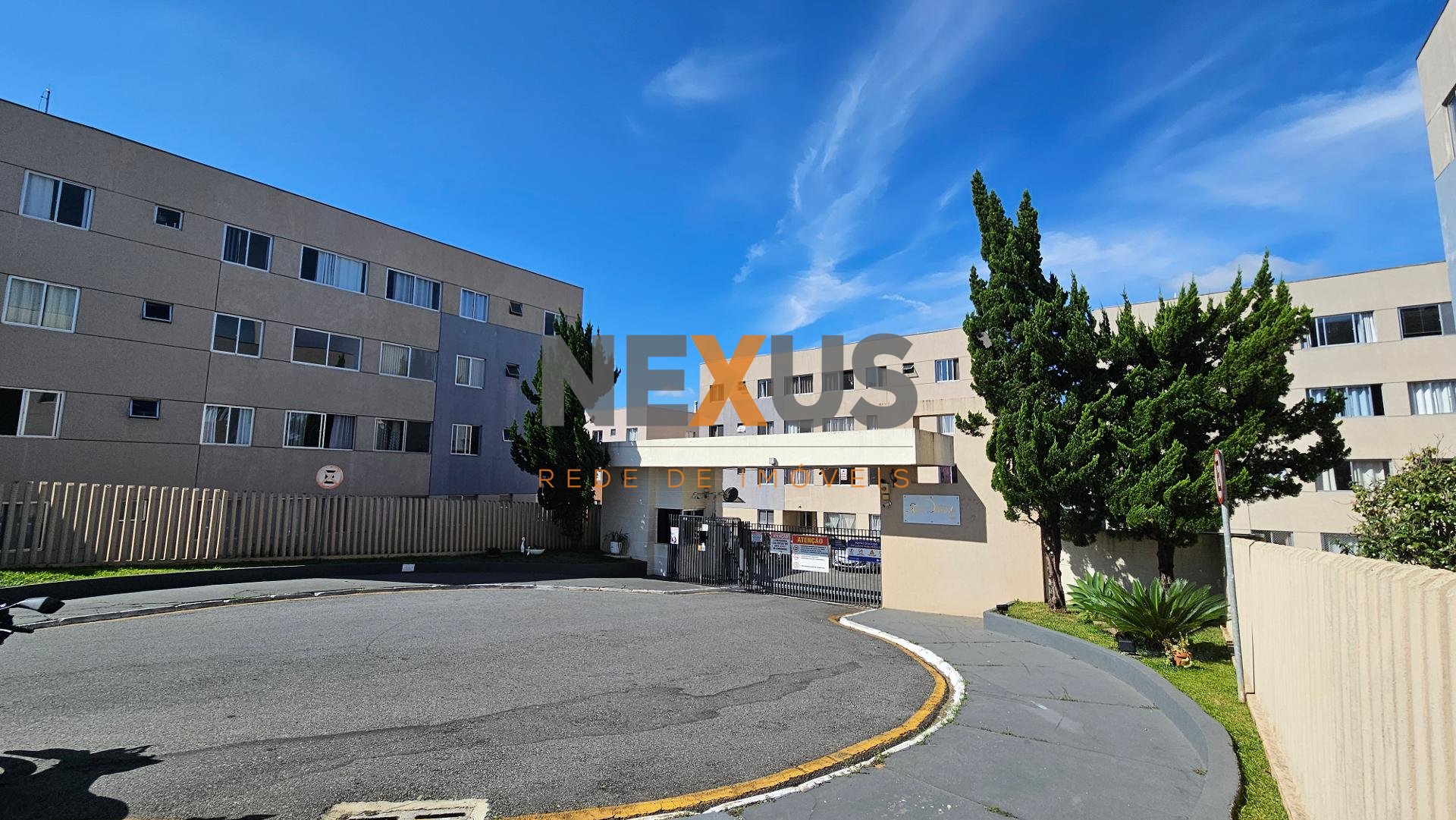 Apartamento com 03 dormitórios à venda, Centro, ARAUCARIA - PR