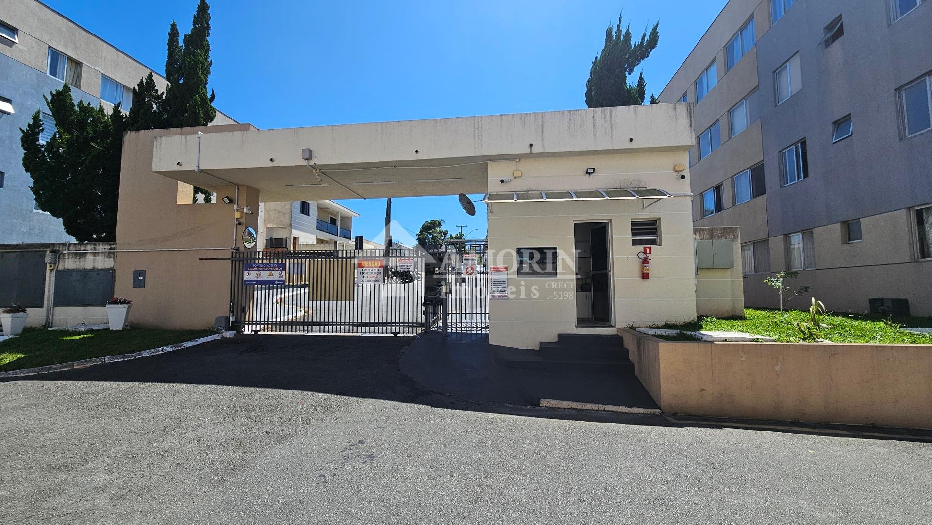 Apartamento com 03 dormitórios à venda, Centro, ARAUCARIA - PR