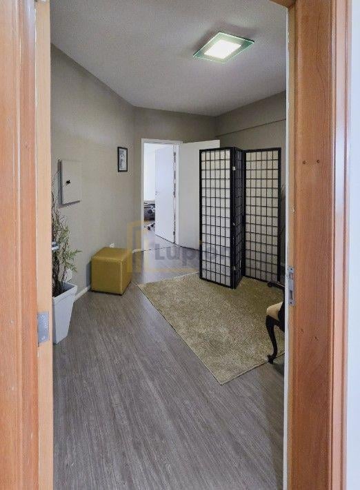 Sala Comercial 32m  no Medical Arts Building  Centro   Alto da XV