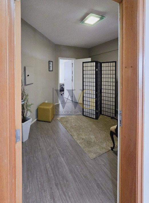 Sala Comercial 32m  no Medical Arts Building  Centro   Alto da XV