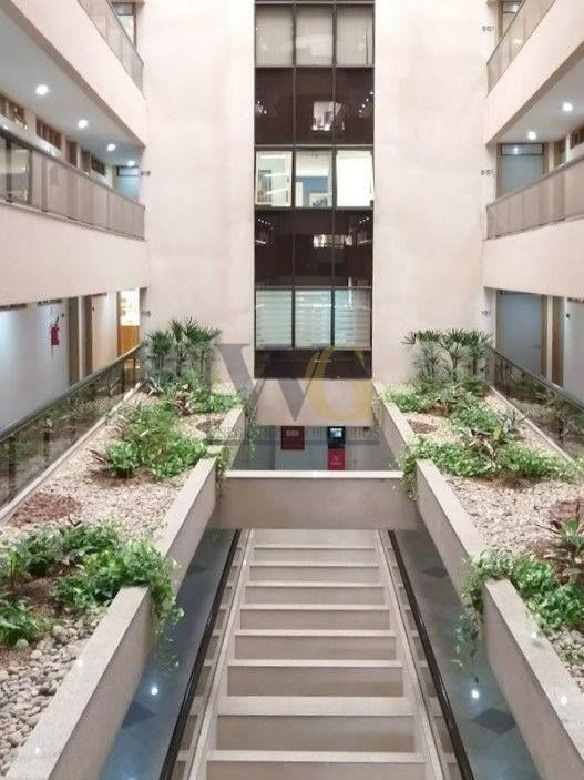 Sala Comercial 32m  no Medical Arts Building  Centro   Alto da XV