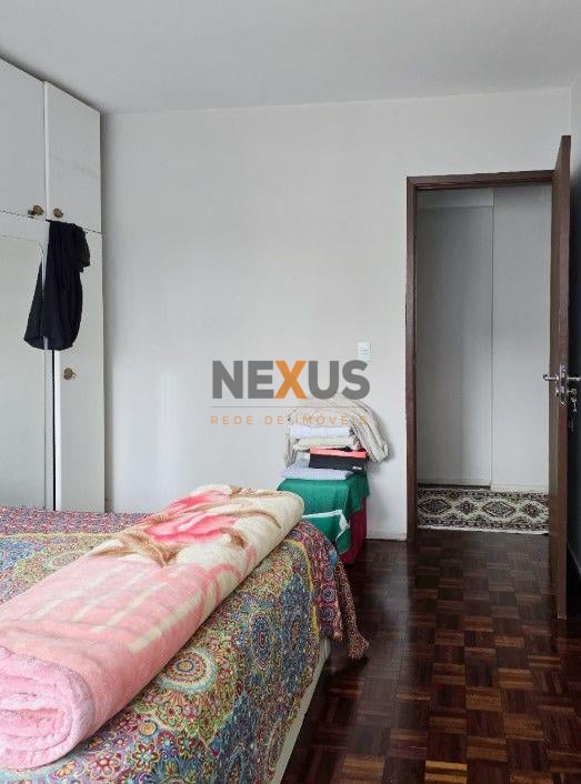 Apartamento 70m  no Edifício Sabrina  2 quartos, ótima localiz...