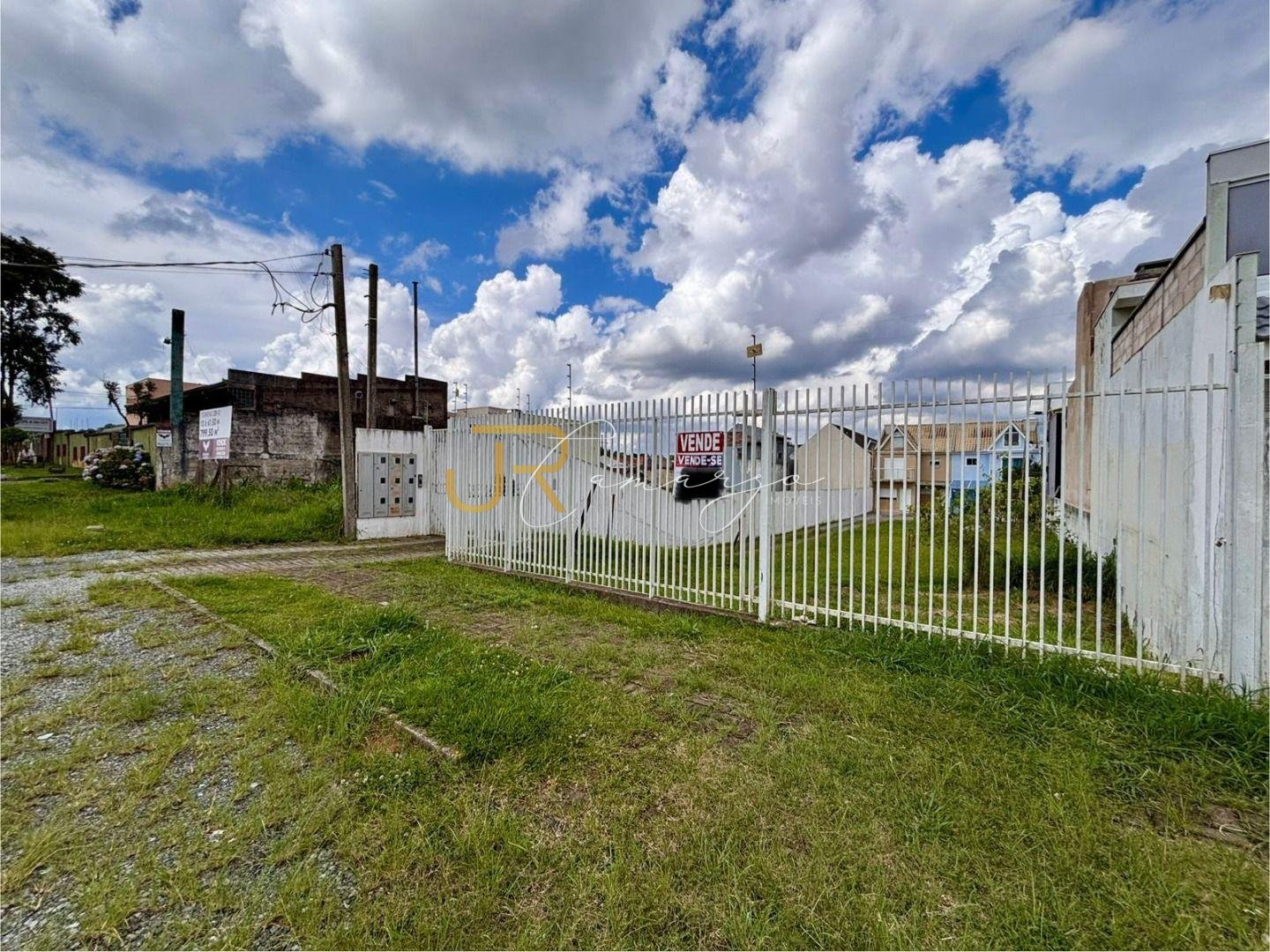 Terreno à venda em  Santa Felicidade, com Alvará de construção...