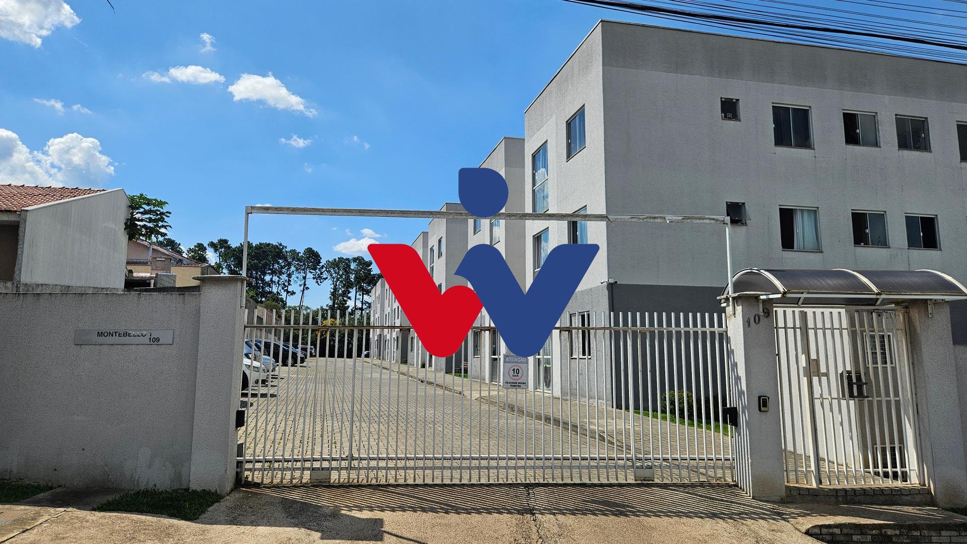 Apartamento com 2 dormitórios à venda, Thomaz Coelho, ARAUCARI...