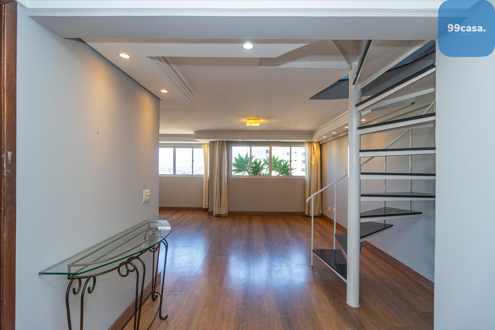 Apartamento com 3 dormitórios à venda,134.00 m , por R  650.00...