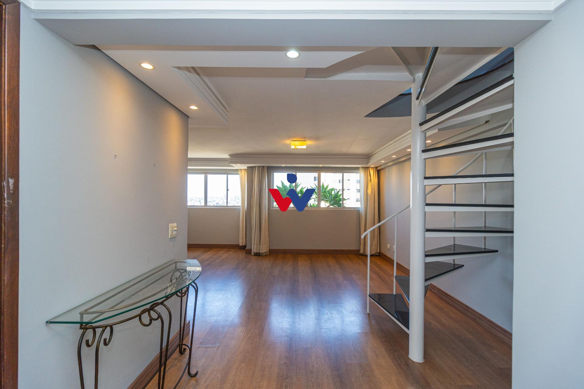 Apartamento com 3 dormitórios à venda,134.00 m , por R  650.00...