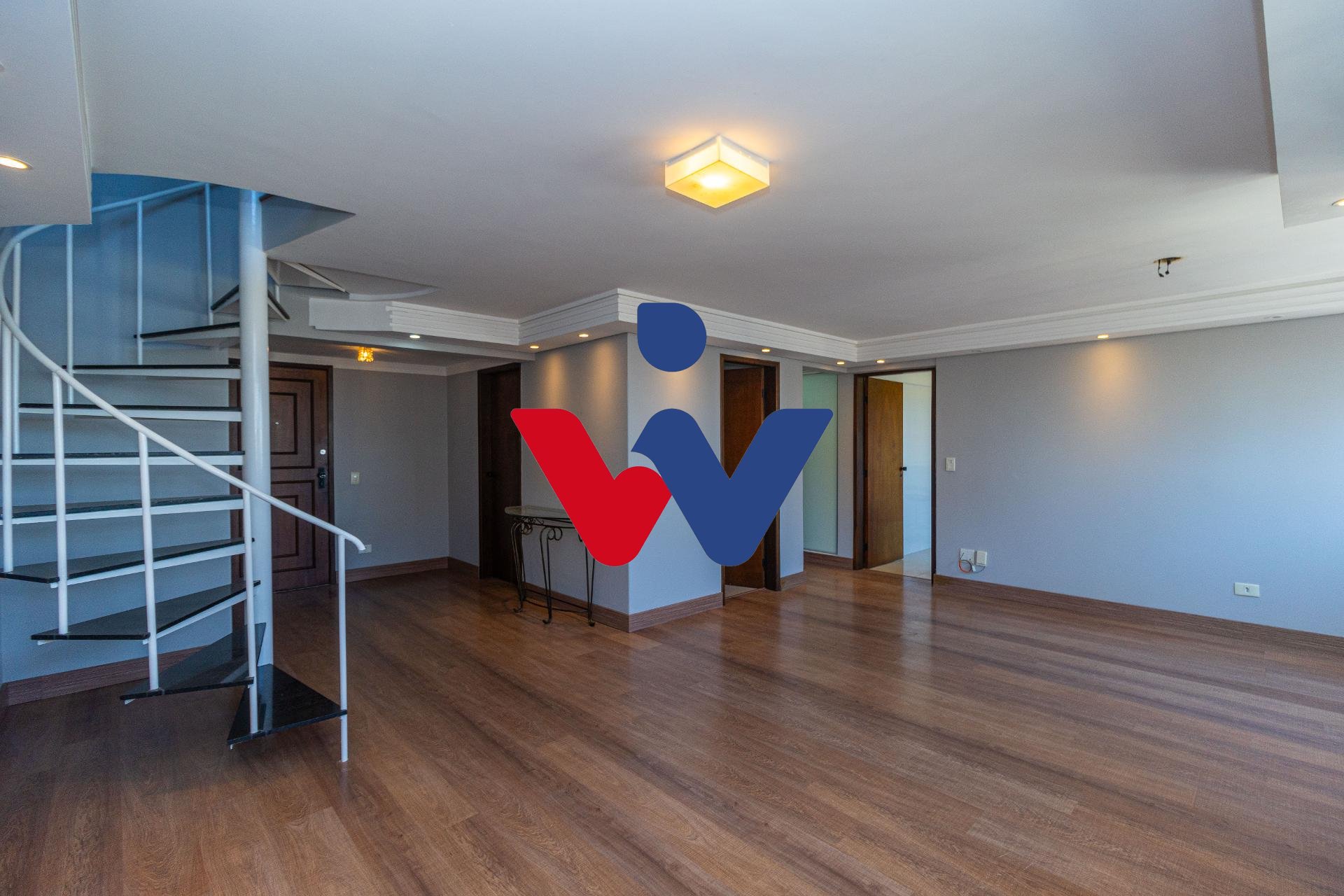 Apartamento com 3 dormitórios à venda,134.00 m , por R  650.00...