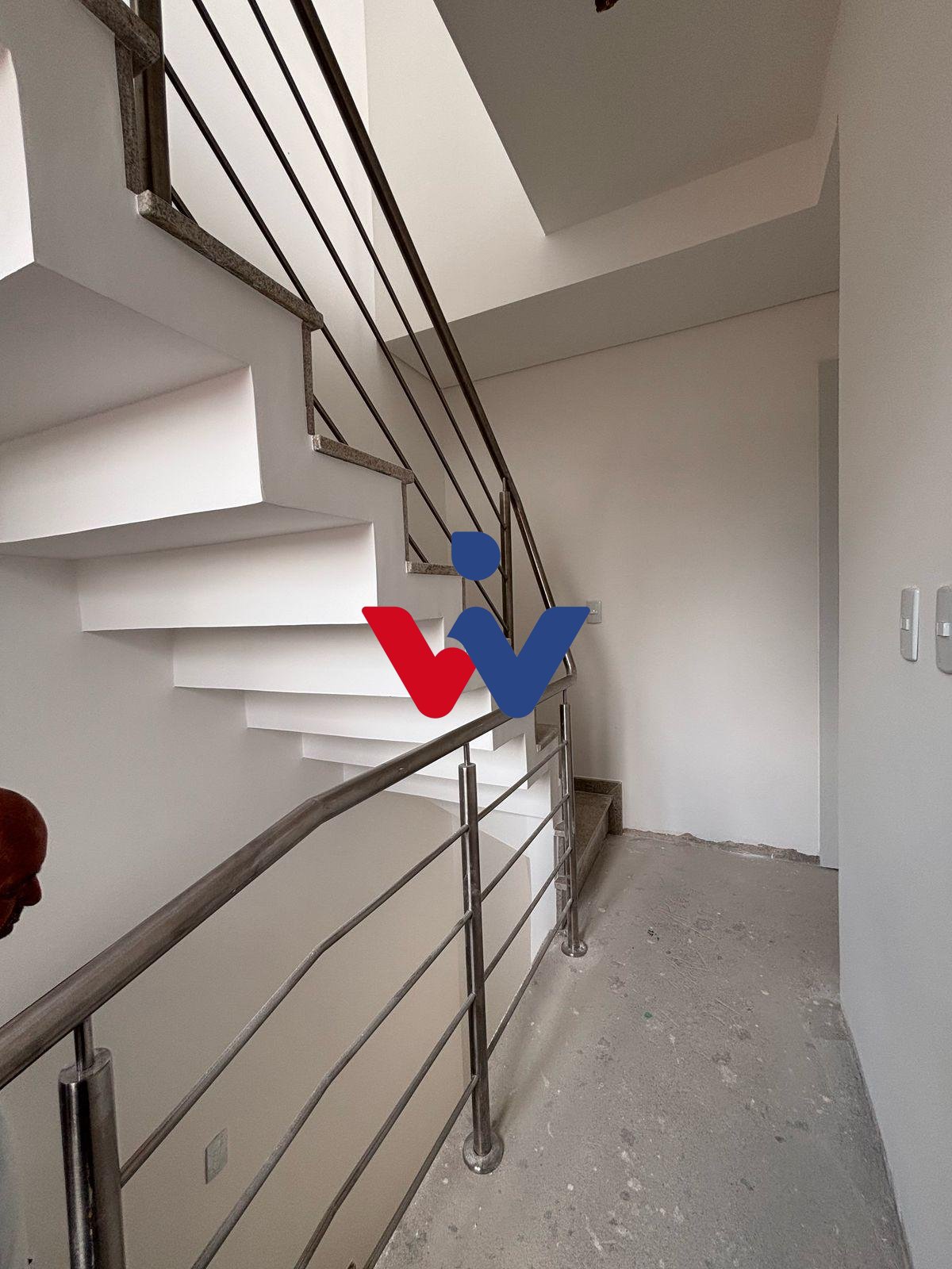 Sobrado  Triplex dentro de Condominio Bairro Uberaba Curitiba Pr