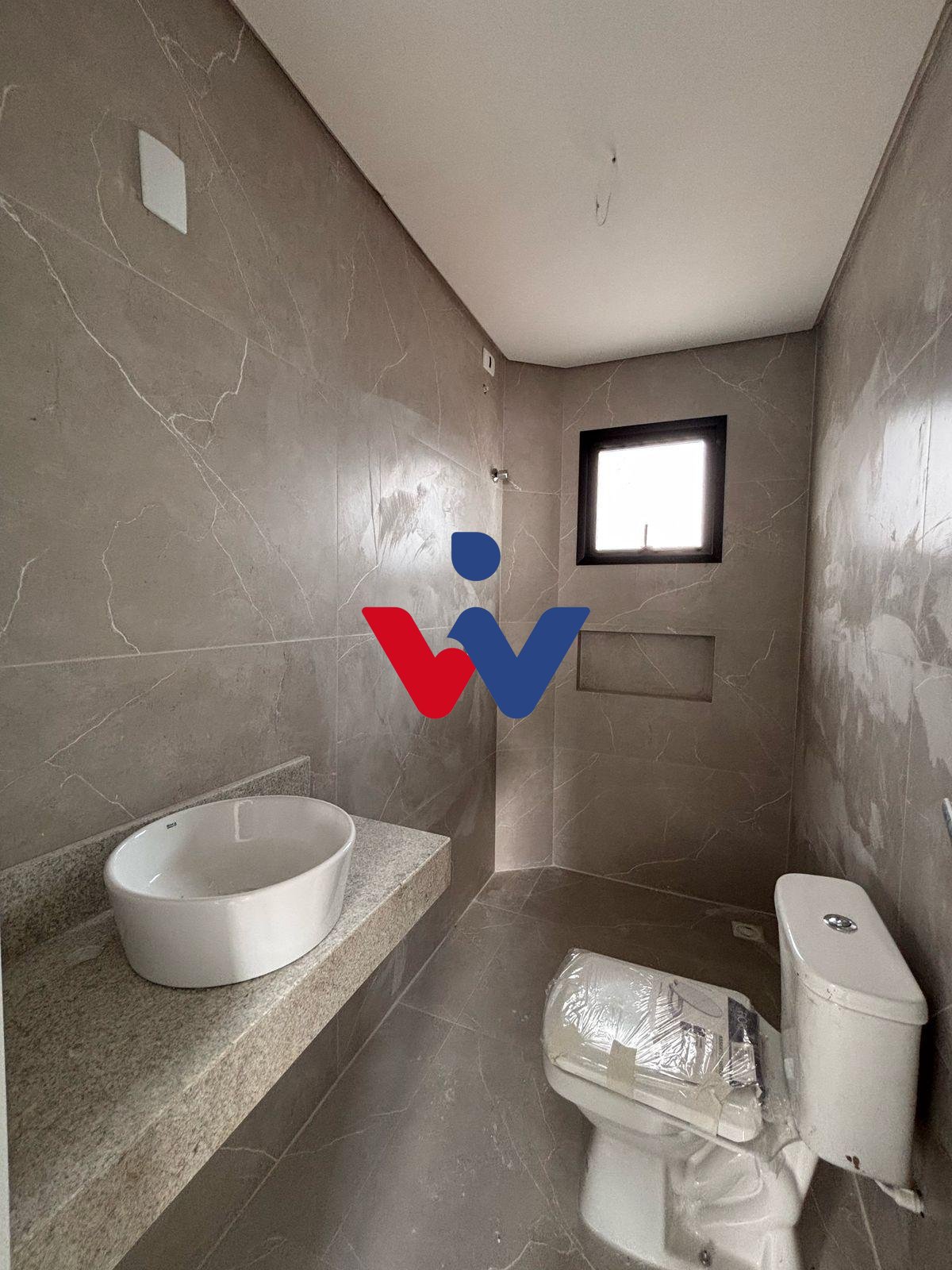 Sobrado  Triplex dentro de Condominio Bairro Uberaba Curitiba Pr