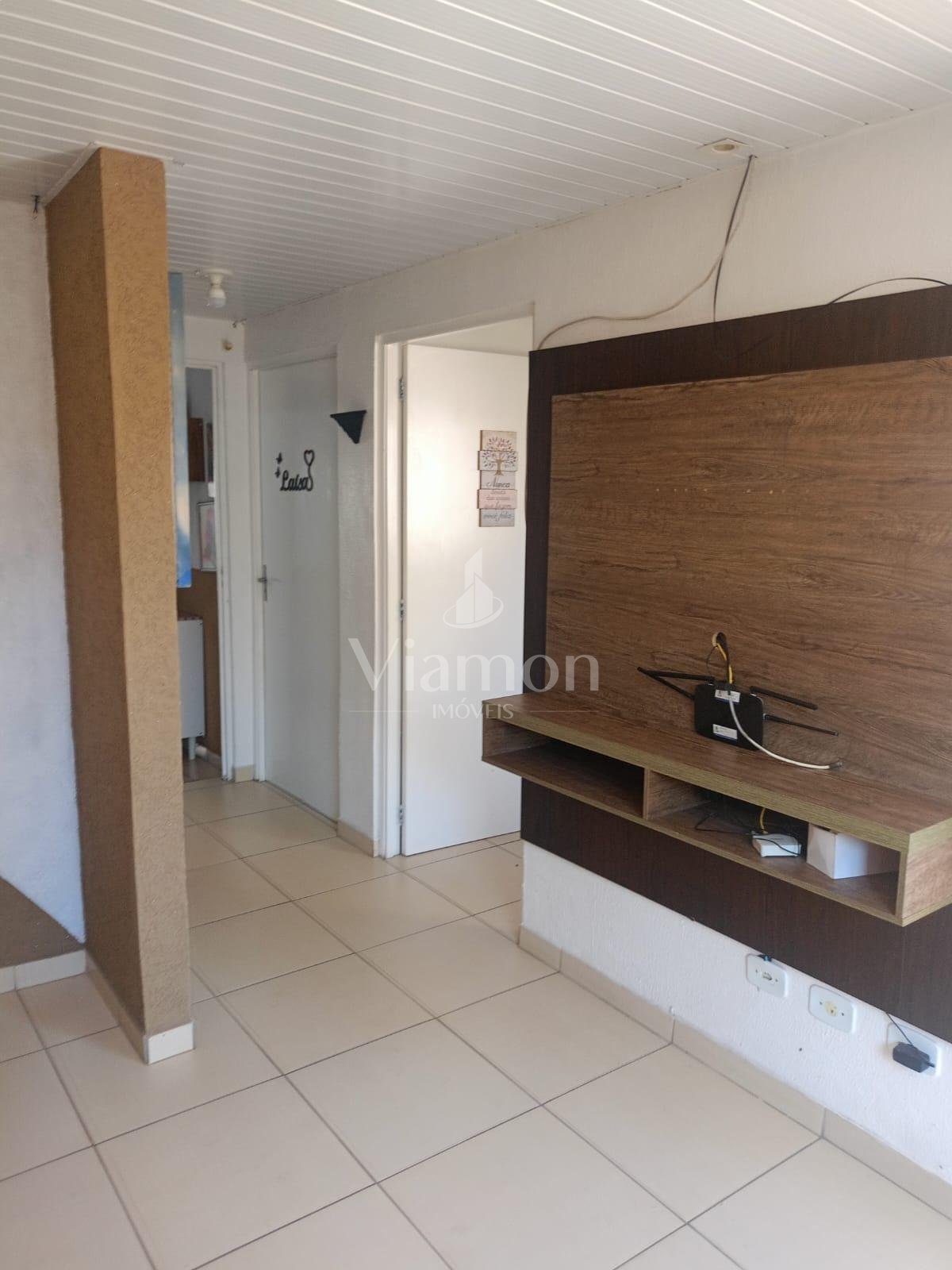 Casa à Venda no Ganchinho  2 Quartos, Varanda e Churrasqueira