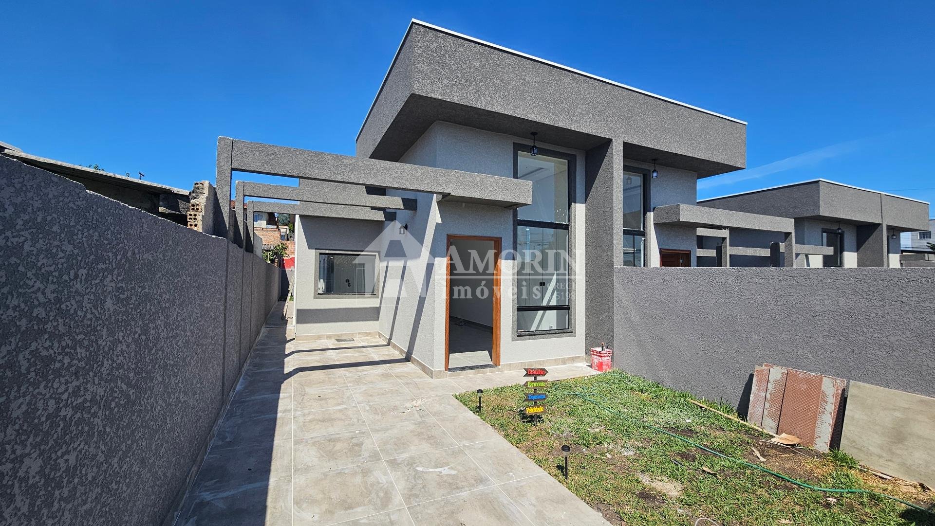 Casa com 3 dormitórios. sendo 01 suíte , à venda, Capela Velha...