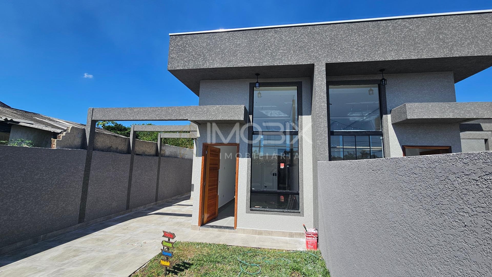 Casa com 3 dormitórios. sendo 01 suíte , à venda, Capela Velha...