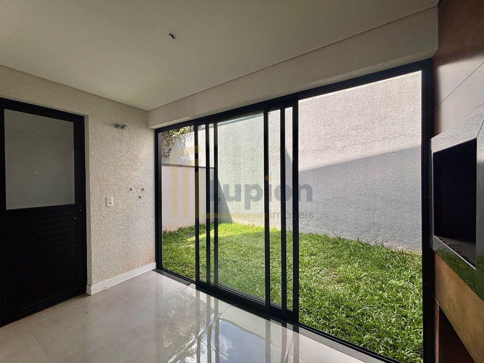 Sobrado com 4 dormitórios à venda,160.00 m , bom retiro, CURIT...