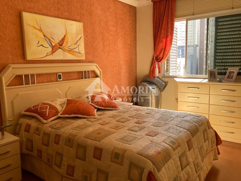 Apartamento com 4 dormitórios à venda, centro, CURITIBA - PR