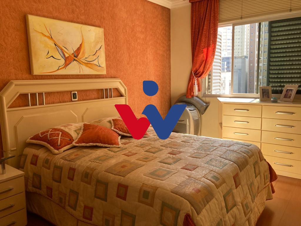 Apartamento com 4 dormitórios à venda, centro, CURITIBA - PR
