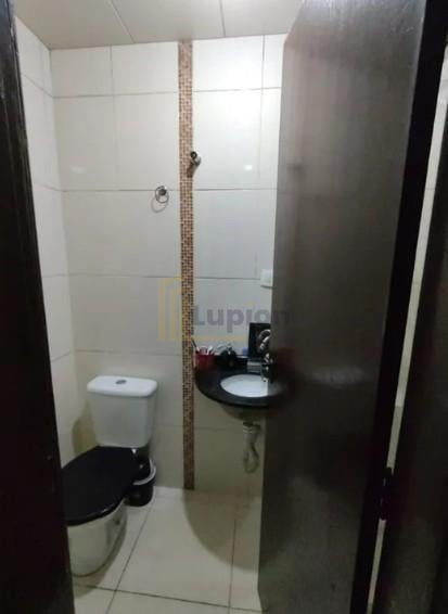 Apartamento com 3 dormitórios à venda,64.00 m , SAO JOSE DOS P...