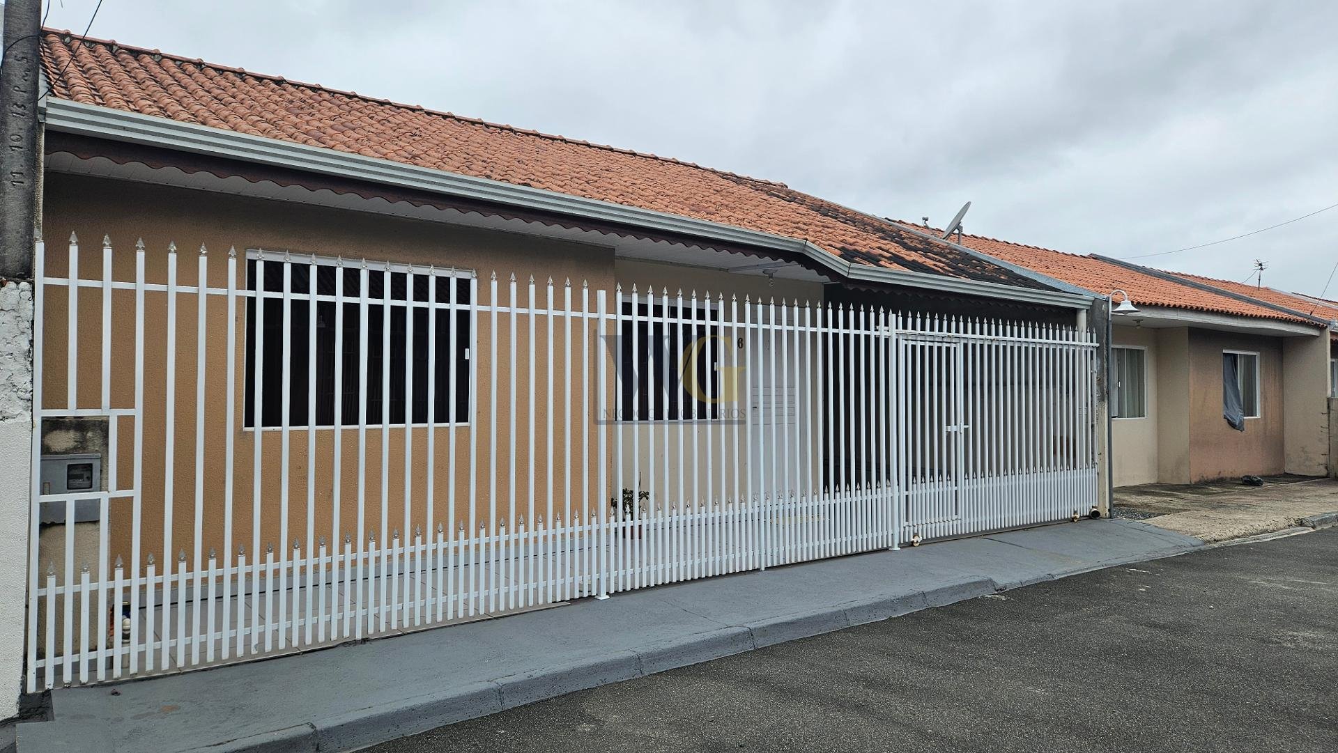 Casa 02 dirmitórios  à venda, Thomaz Coelho, ARAUCARIA - PR