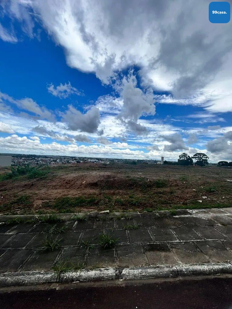 Terreno 1.000m  em Condomínio Fechado de Alto Padrão  Pinhais