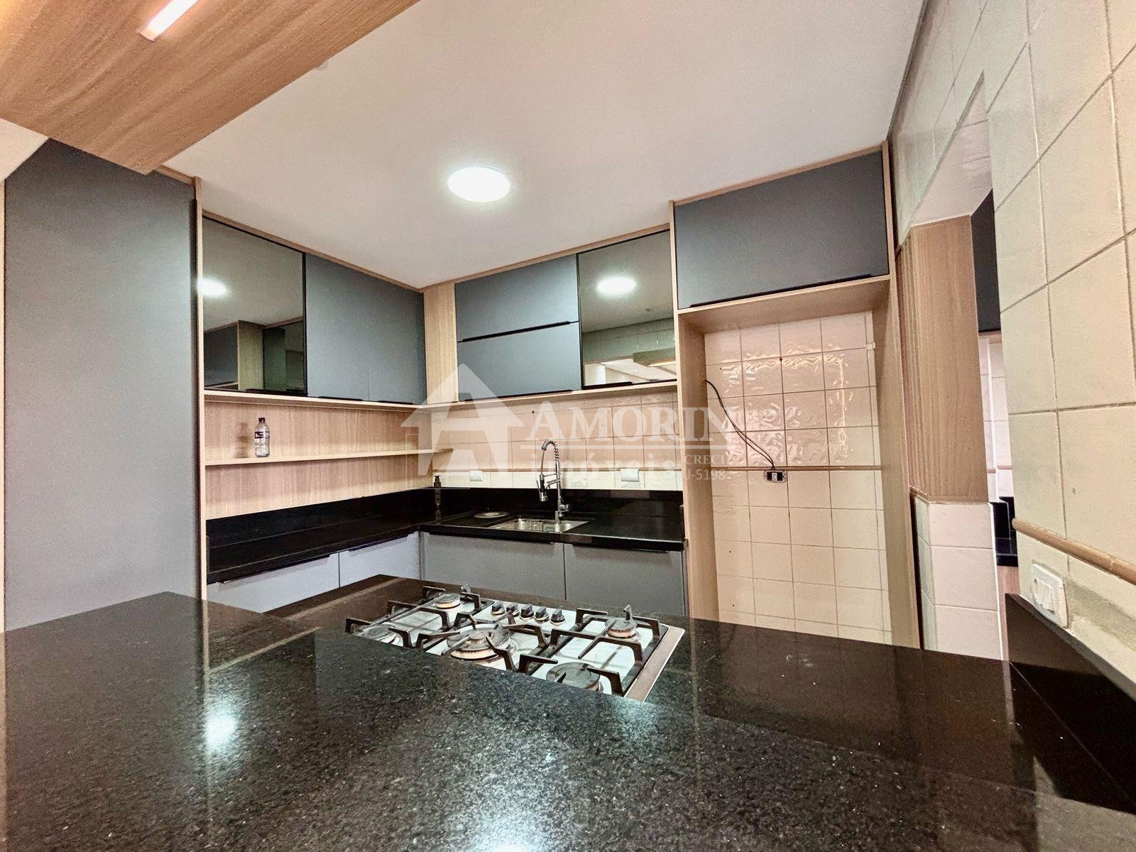Apartamento 3 quartos, suíte, sacada, desocupado, 77 m  por R ...
