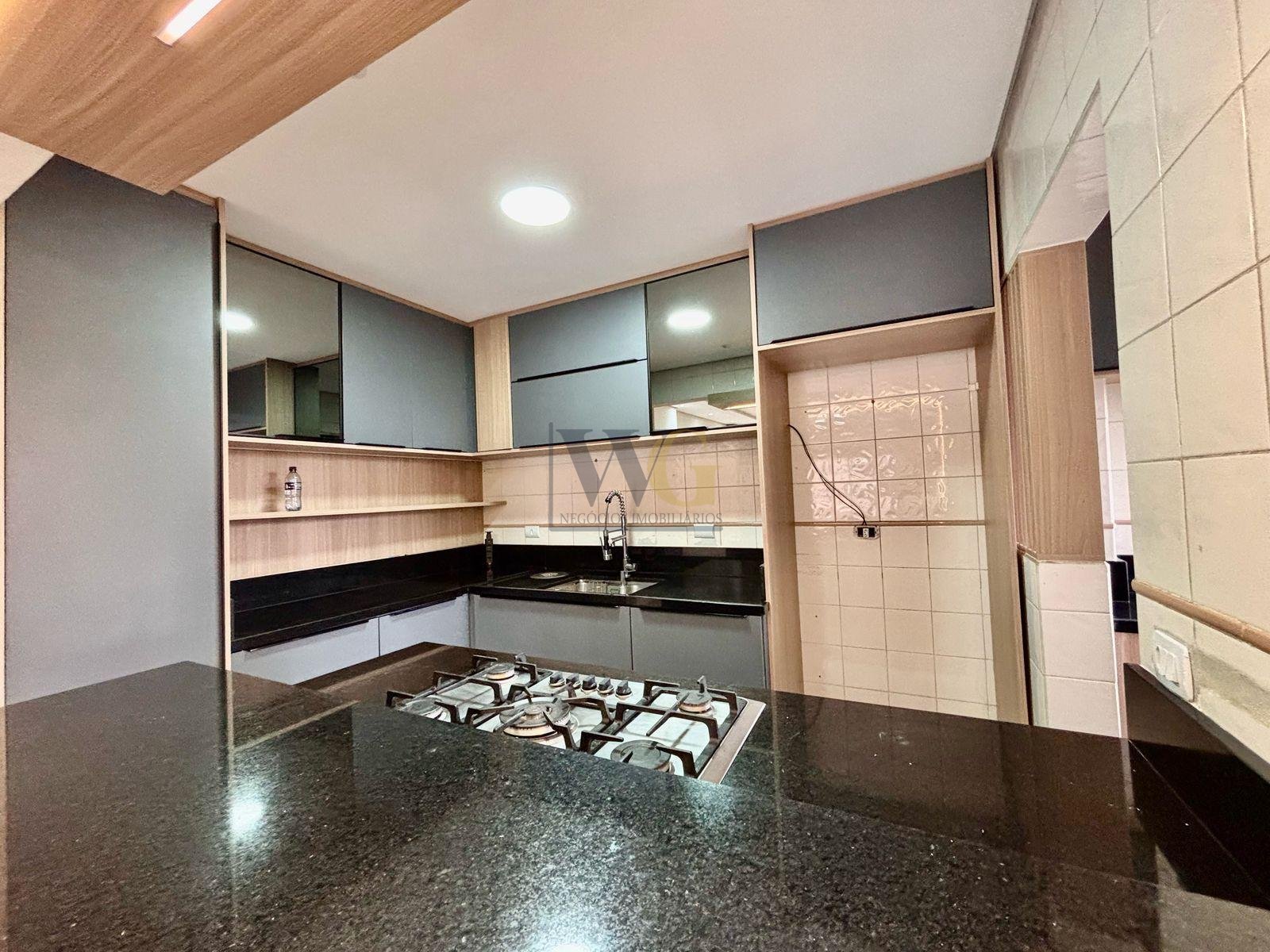 Apartamento 3 quartos, suíte, sacada, desocupado, 77 m  por R ...