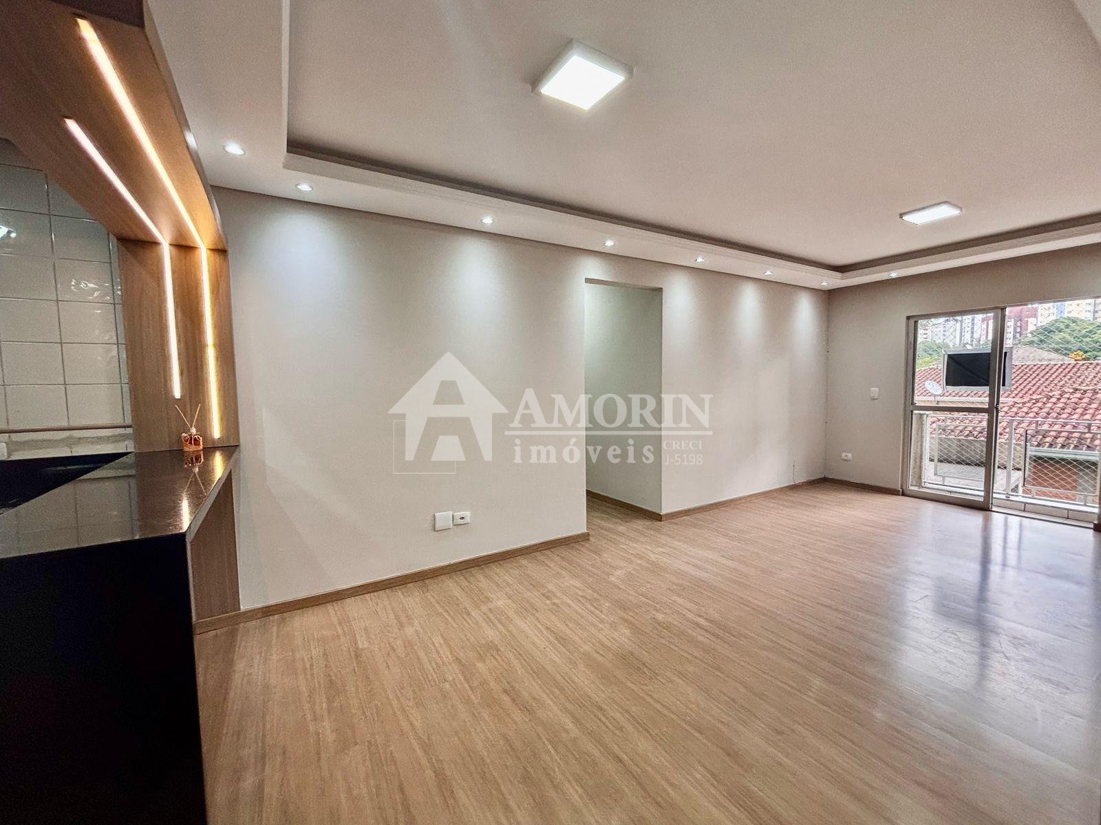 Apartamento 3 quartos, suíte, sacada, desocupado, 77 m  por R ...
