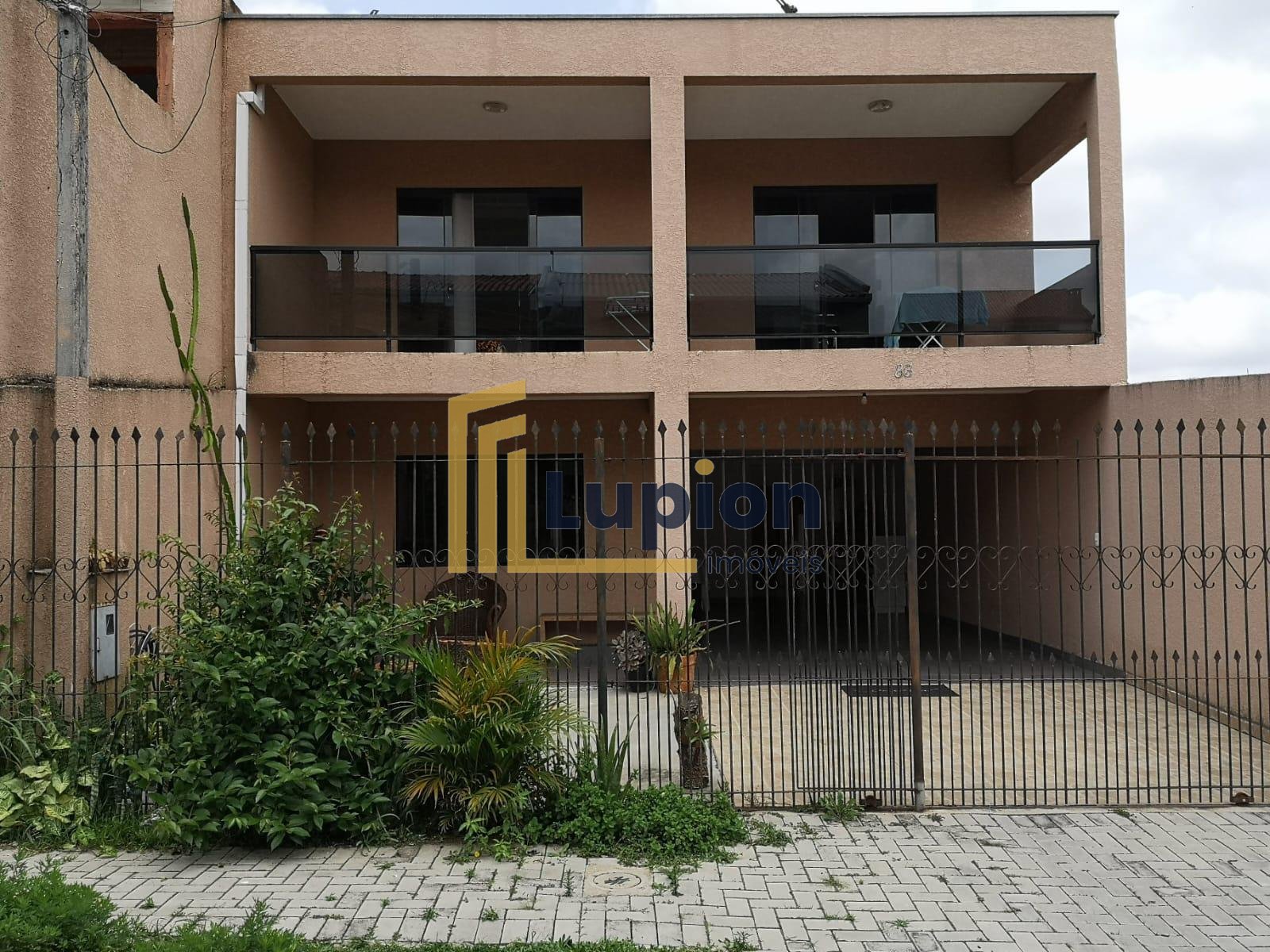 Sobrado com 210m , 03 dormitírios, 01 suíte, 650 mil, Cidade I...
