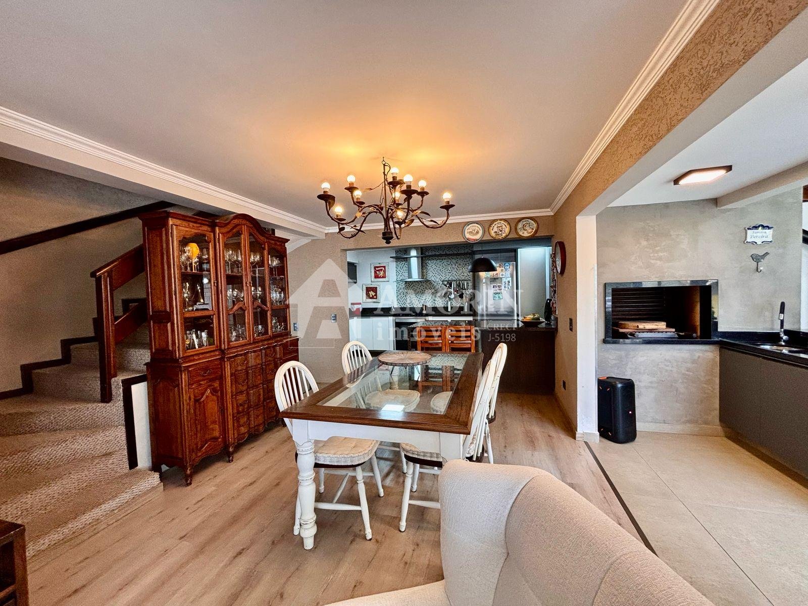 Triplex sofisticado com 230m , espaço externo amplo e gourmet ...