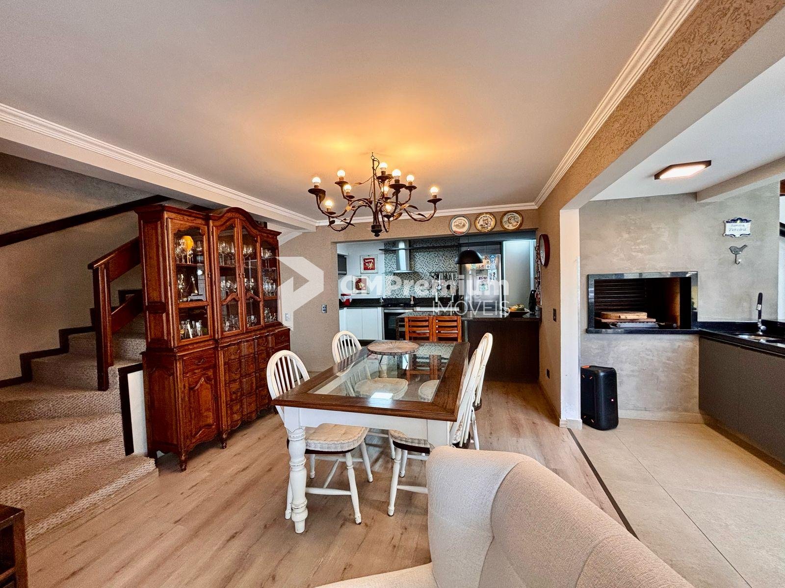 Triplex sofisticado com 230m , espaço externo amplo e gourmet ...