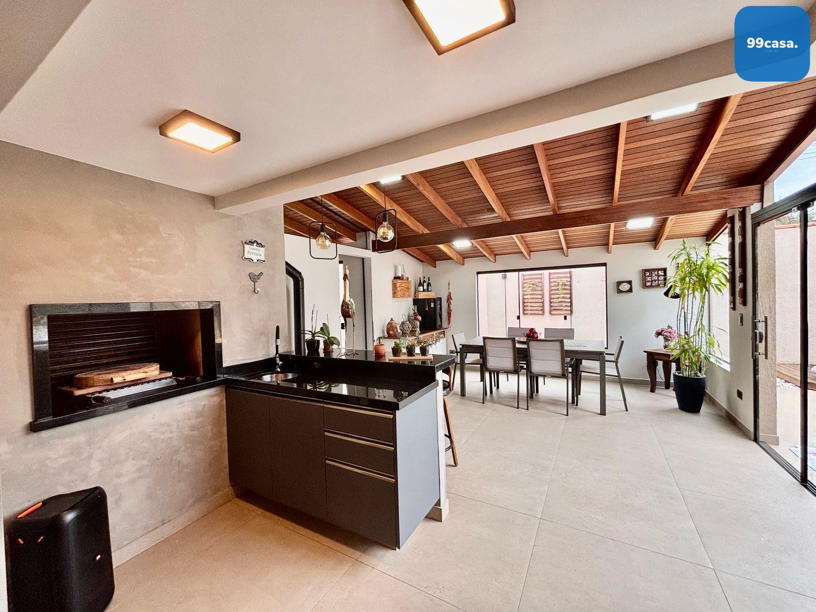 Triplex sofisticado com 230m , espaço externo amplo e gourmet ...
