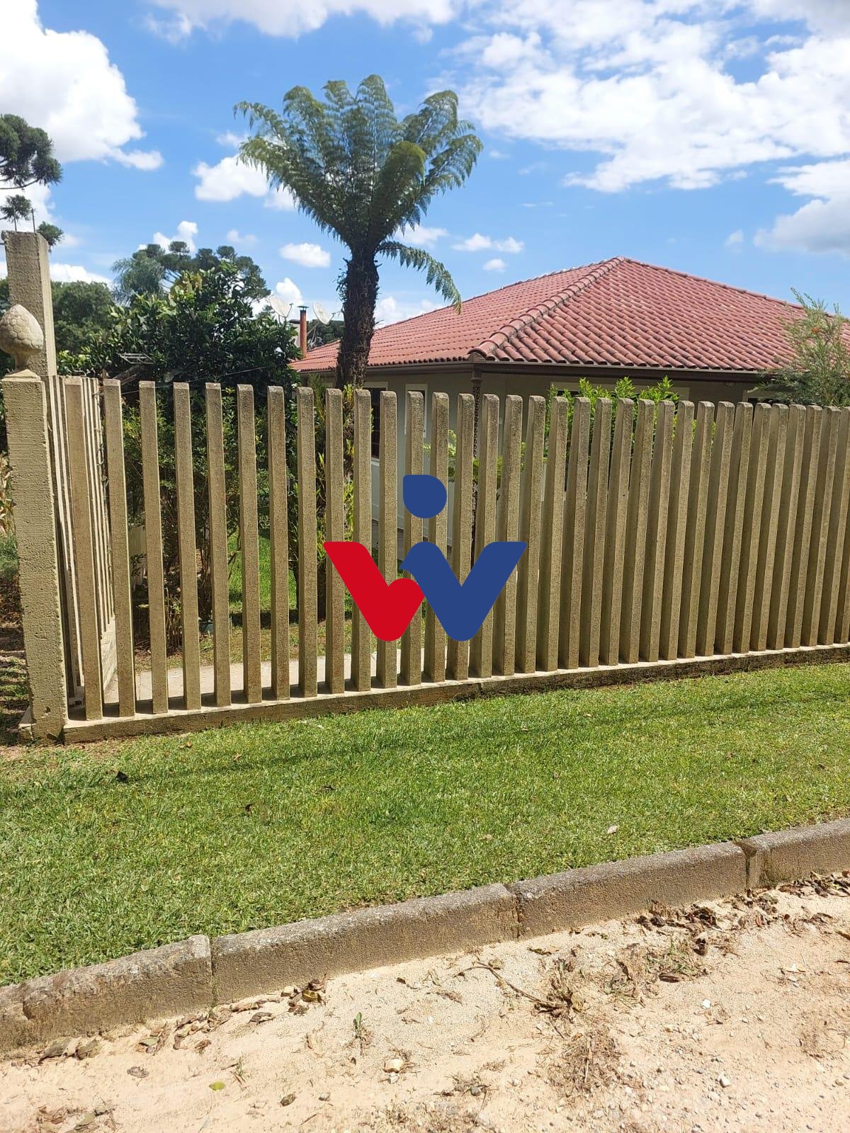 Casa com excelente estrutura no Tanguá.