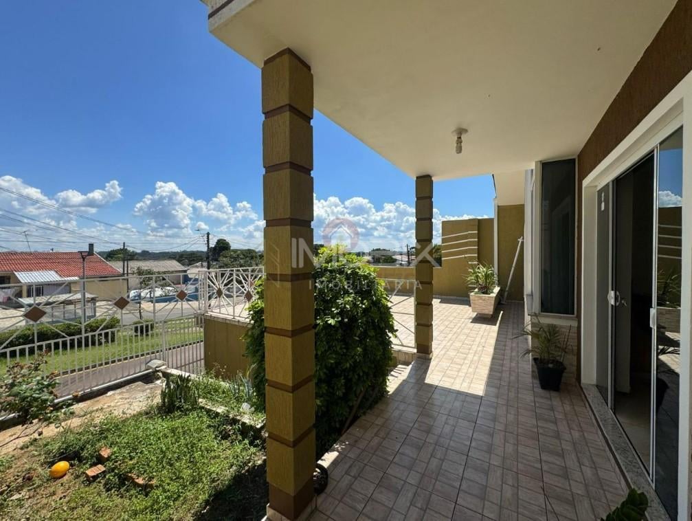 Sobrado com 5 dormitórios à venda,300.00 m , iguaçu, CURITIBA ...