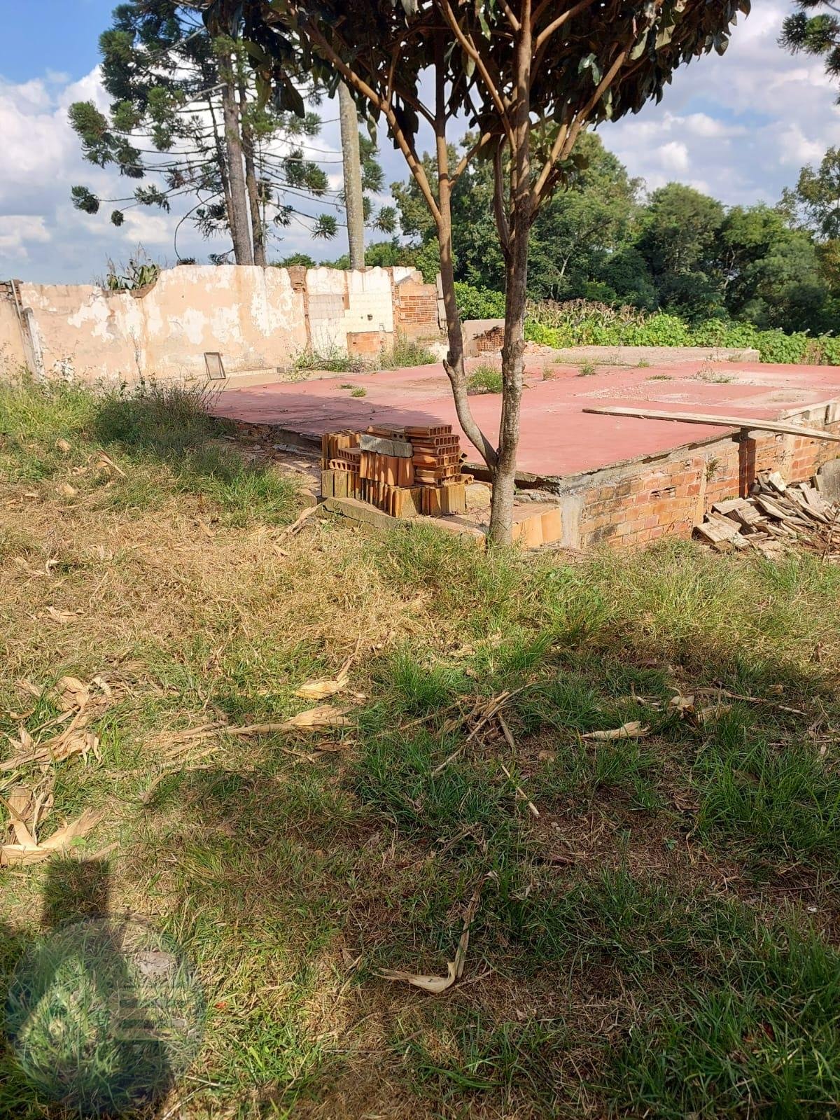 Terreno de 811m  no Tanguá, Perfeito para Sobrado, Empreendime...