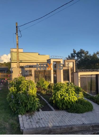 Casa com 3 dormitórios à venda,420.00 m , Vila Santa Maria, PI...