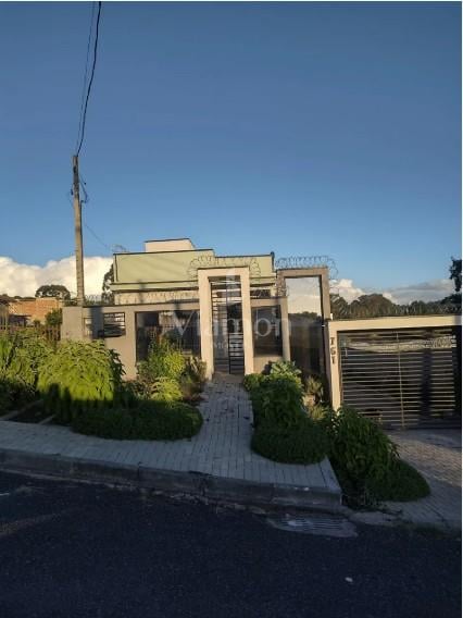 Casa com 3 dormitórios à venda,420.00 m , Vila Santa Maria, PI...