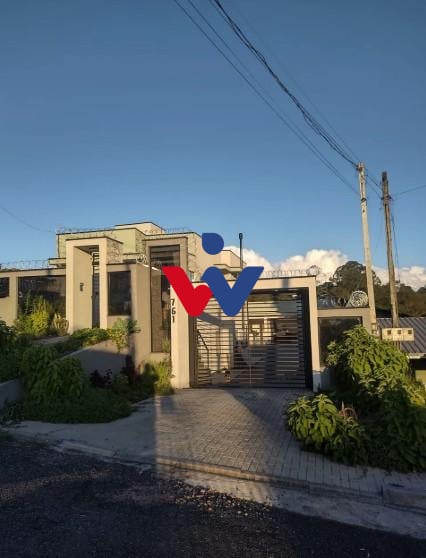 Casa com 3 dormitórios à venda,420.00 m , Vila Santa Maria, PI...