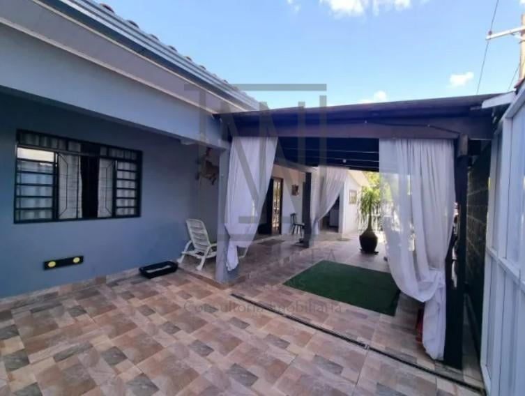 Casa com 4 dormitórios à venda,200.00 m , novo mundo, CURITIBA...