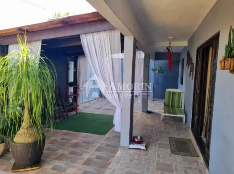 Casa com 4 dormitórios à venda,200.00 m , novo mundo, CURITIBA...