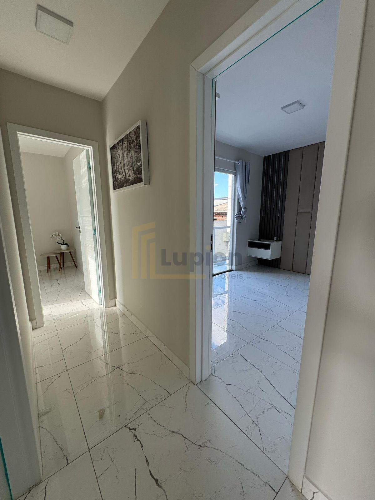 Casa com 4 dormitórios à venda,200.00 m , sítio cercado, CURIT...