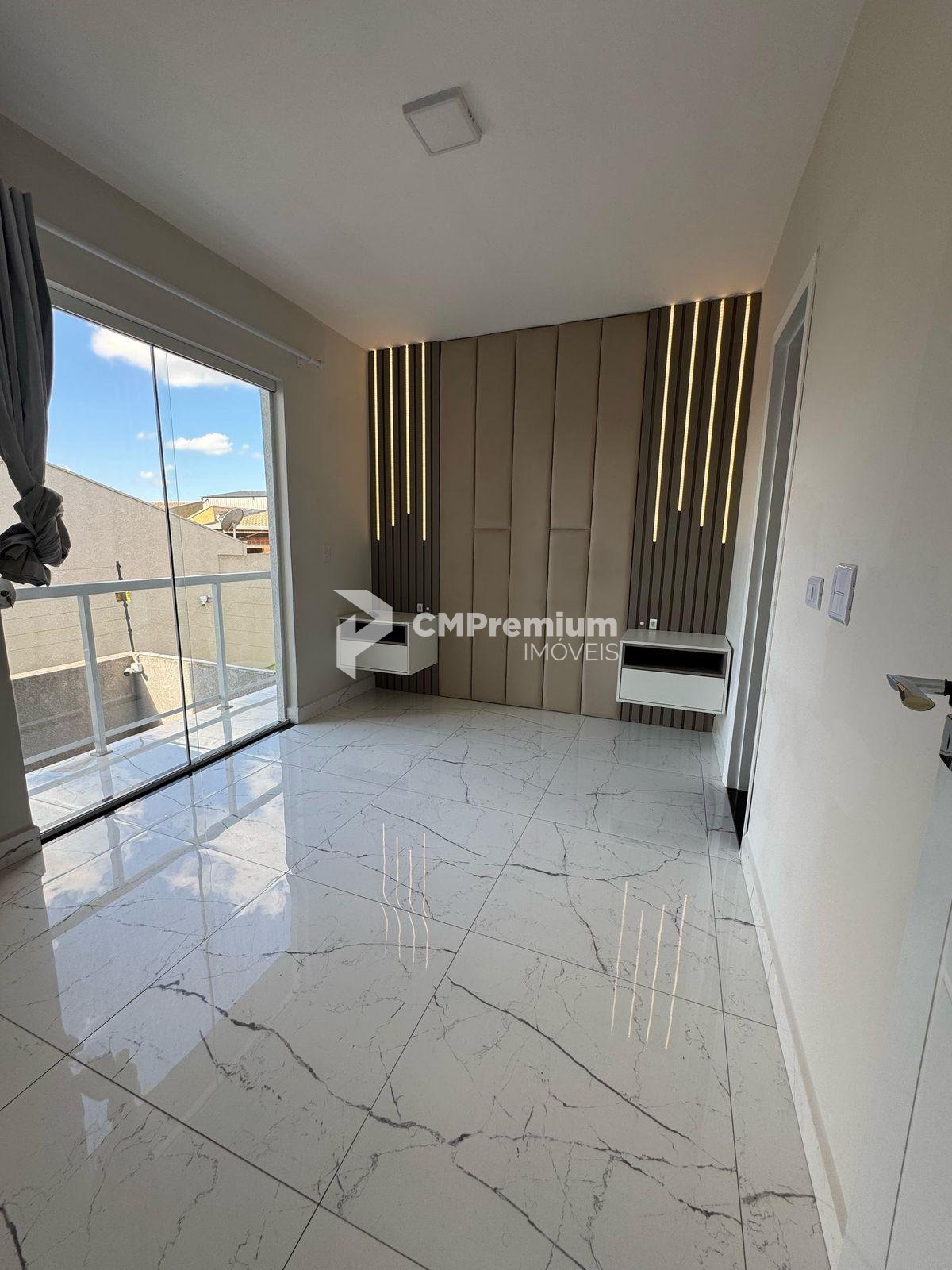 Casa com 4 dormitórios à venda,200.00 m , sítio cercado, CURIT...