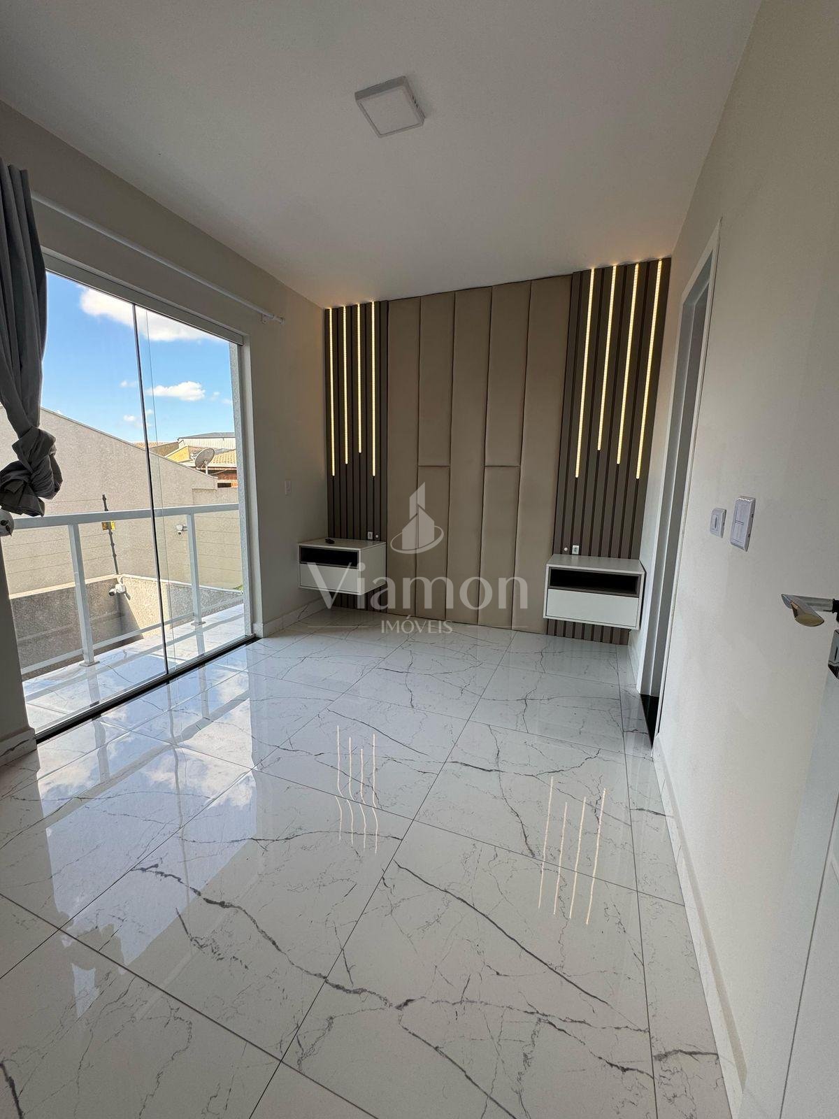 Casa com 4 dormitórios à venda,200.00 m , sítio cercado, CURIT...