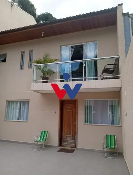 Sobrado com 3 dormitórios à venda,180.00 m , CURITIBA - PR