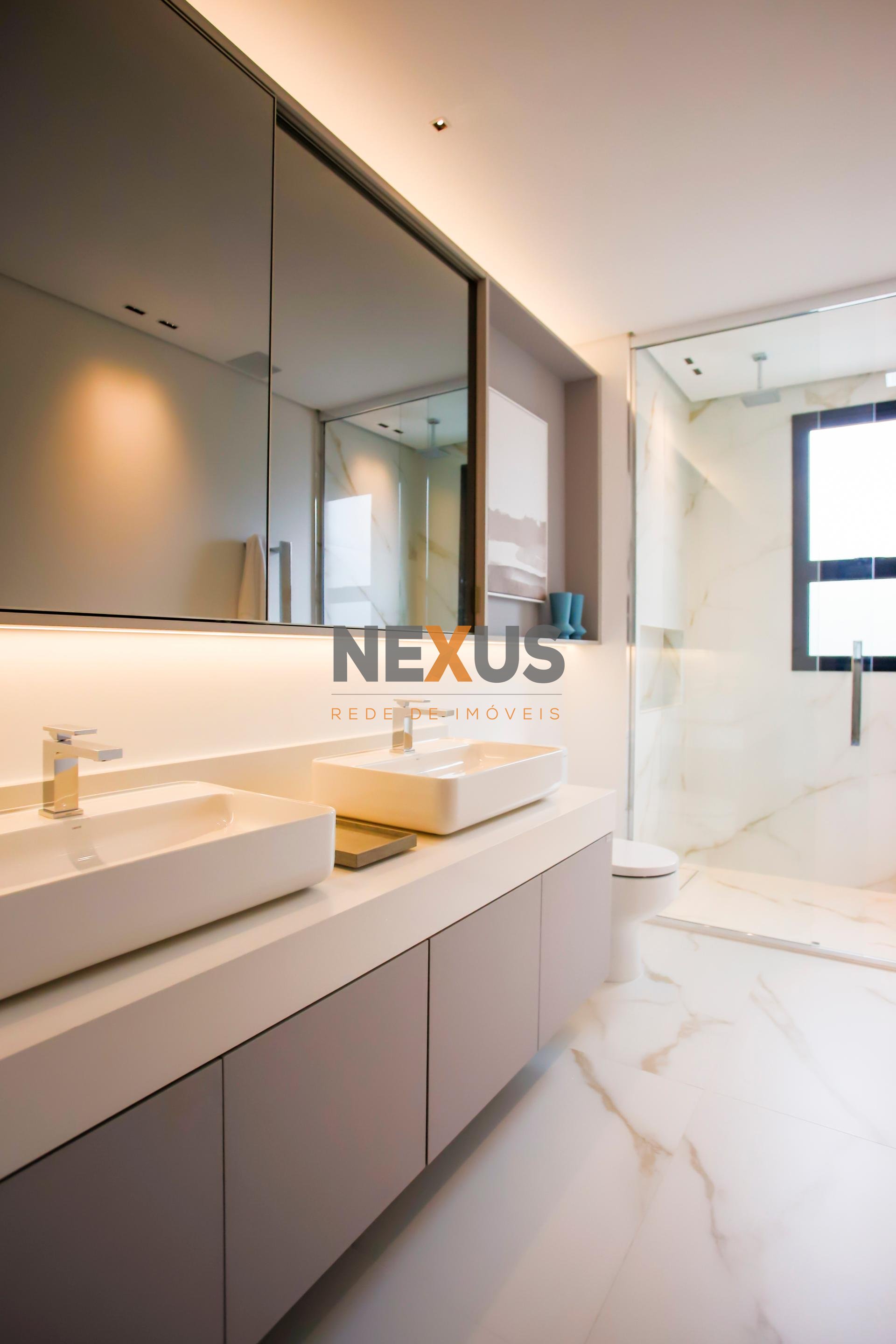 Apartamento com 3 dormitórios à venda,356.24 m , champagnat, C...