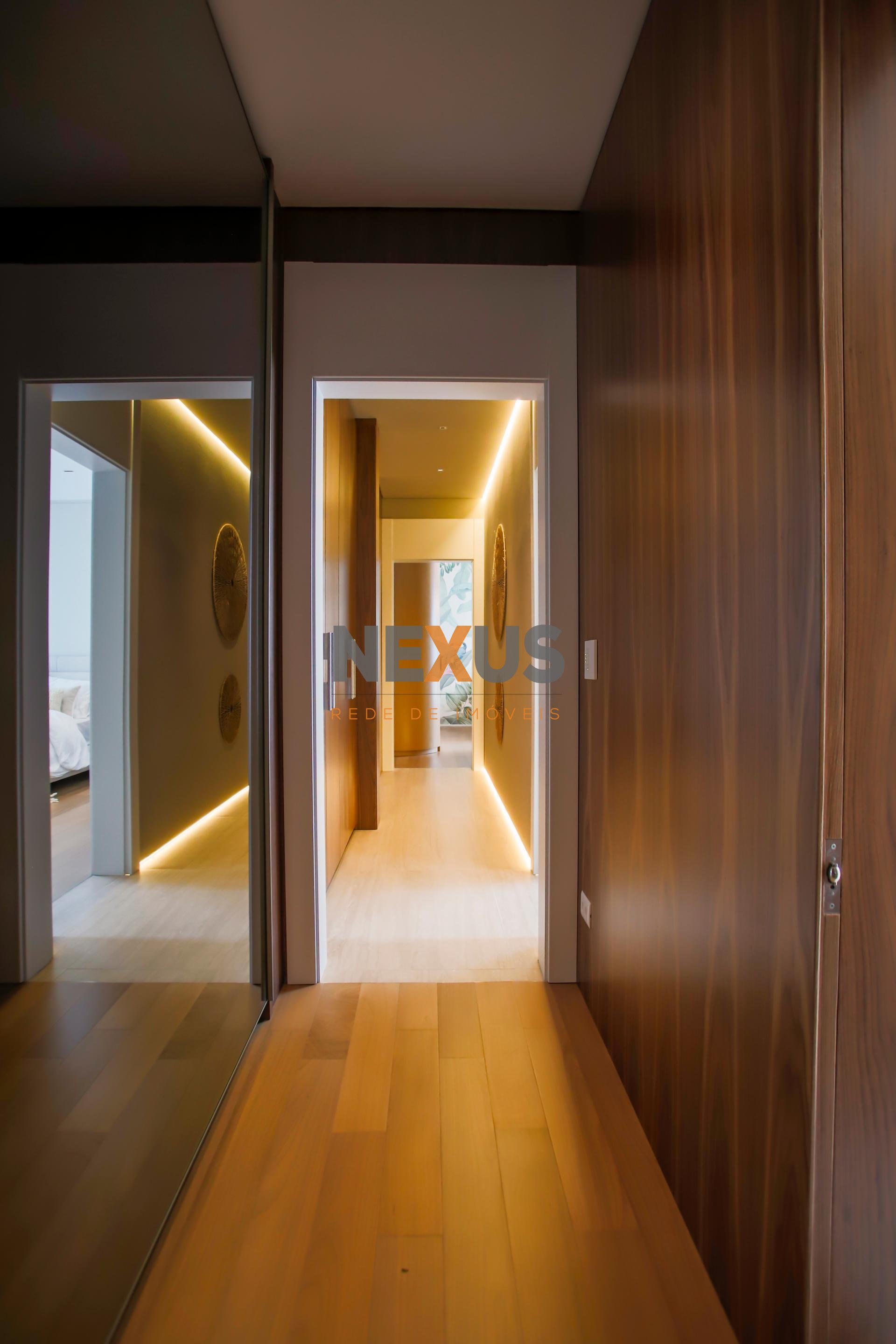 Apartamento com 3 dormitórios à venda,356.24 m , champagnat, C...