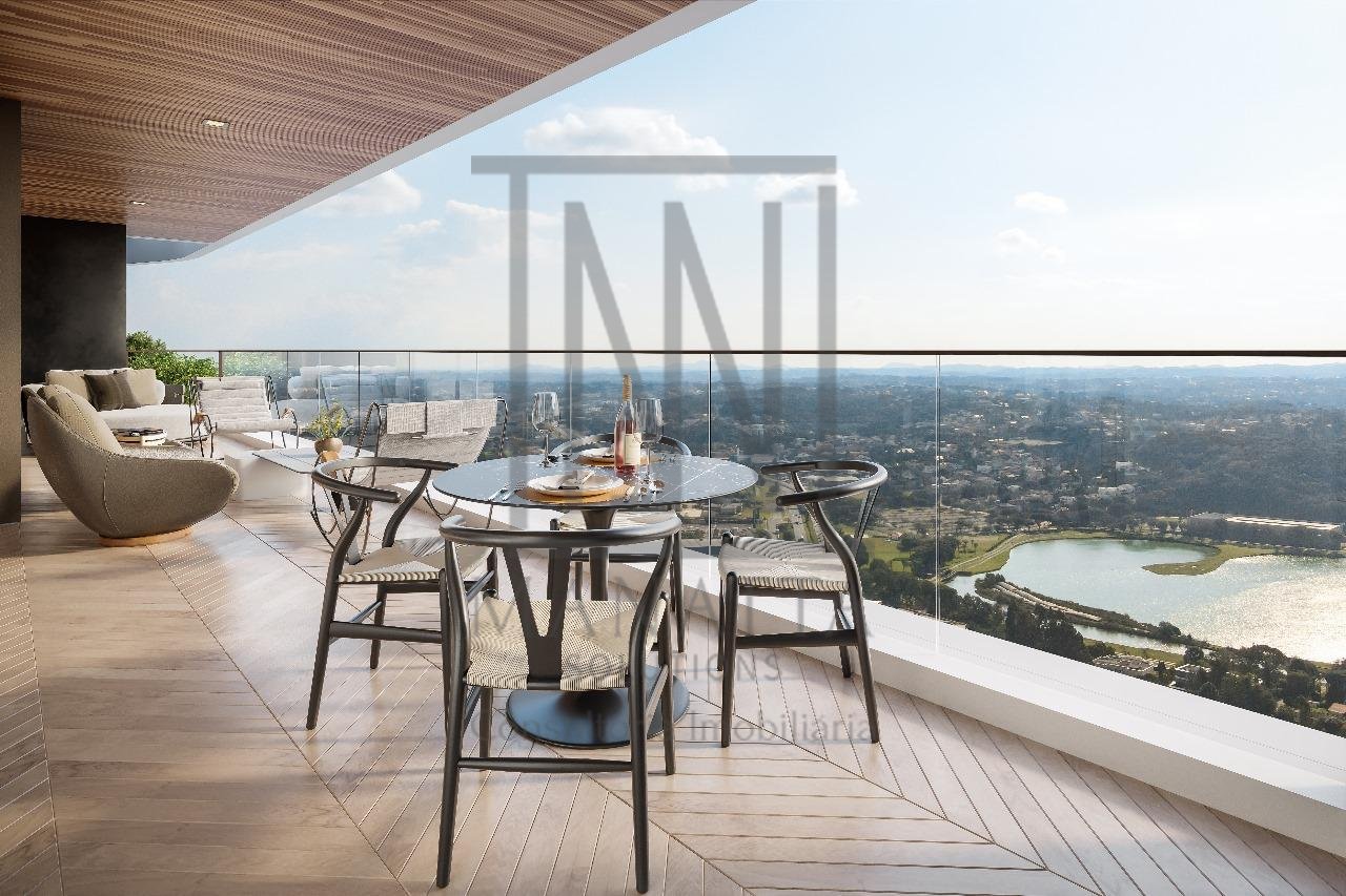 Apartamento Luxuoso no Champagnat  Lazer Completo, Elevador Pr...
