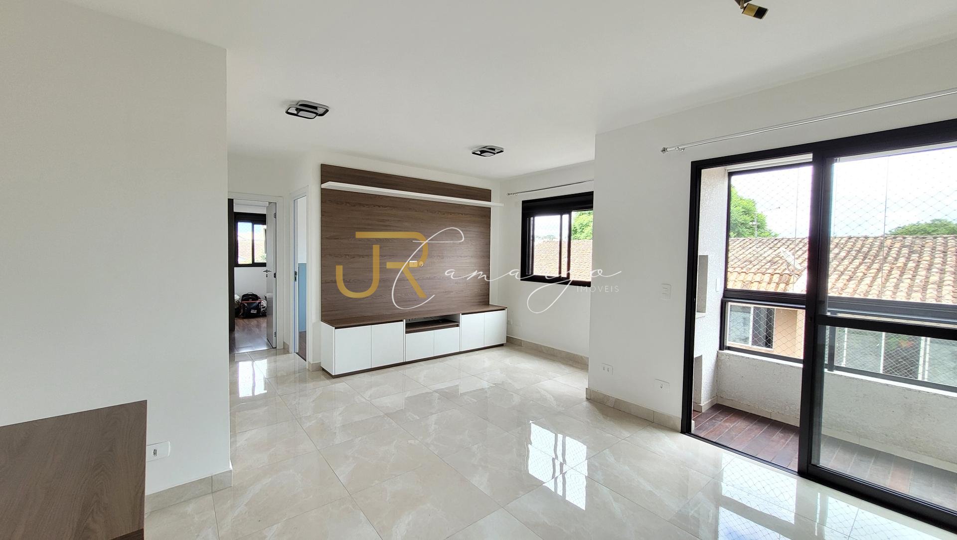 Apartamento de 3 dormitórios à venda,63.75 m , Portão, CURITIB...