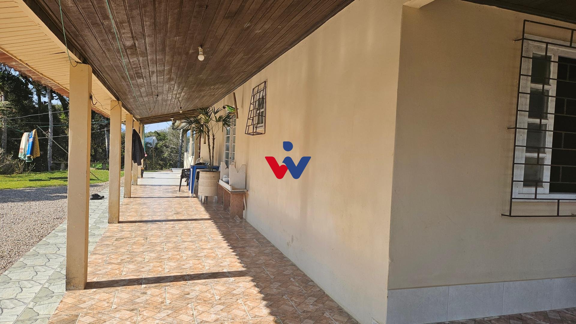 Chácara, 4 dormitórios , 24.870m  por R  649.900,00 - Area Rur...