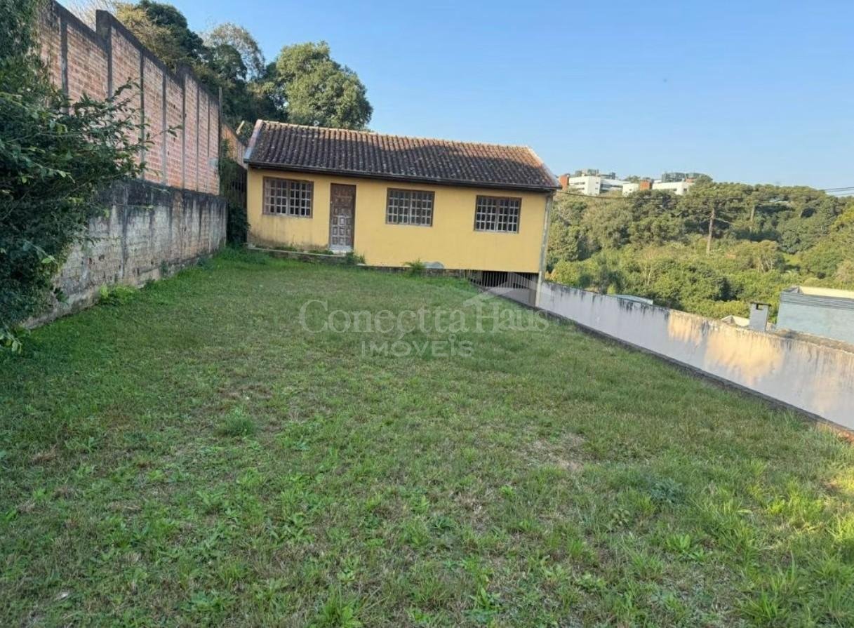 Terreno com Casa no Abranches  3 Quartos, Vista Privilegiada e...